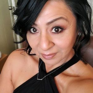 Meet your Posher, Katrina